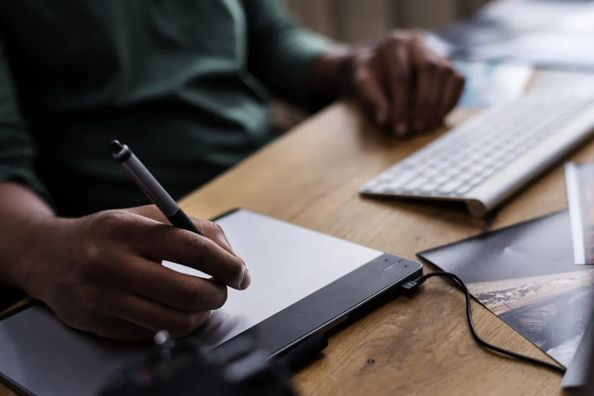 Création de contenu numérique à l’aide d’une tablette graphique et d’un ordinateur