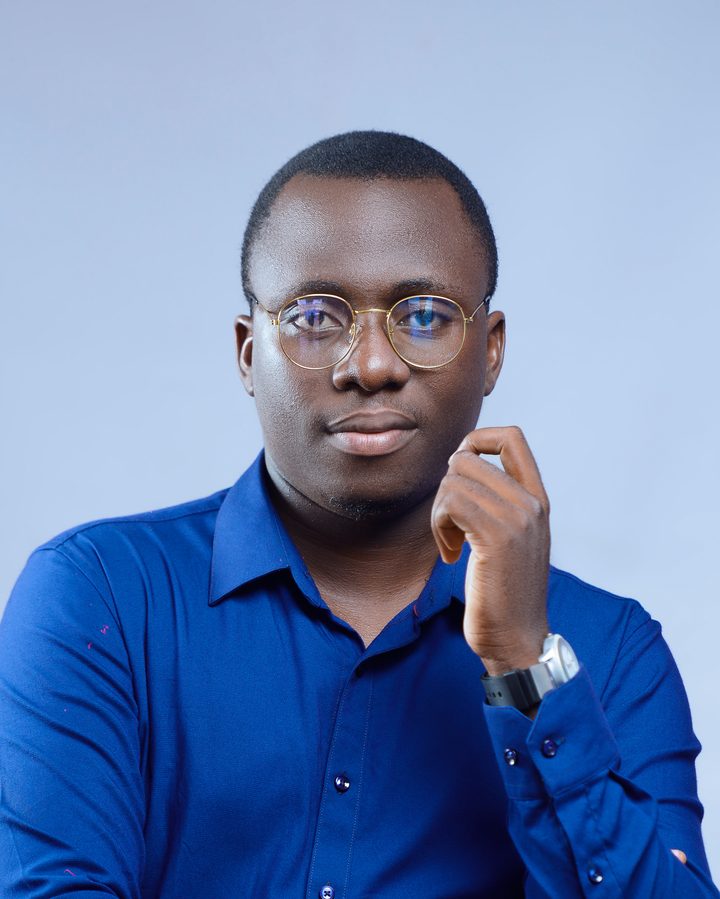 Portrait de Charles SANDAH, cofondateur de Redactoplus